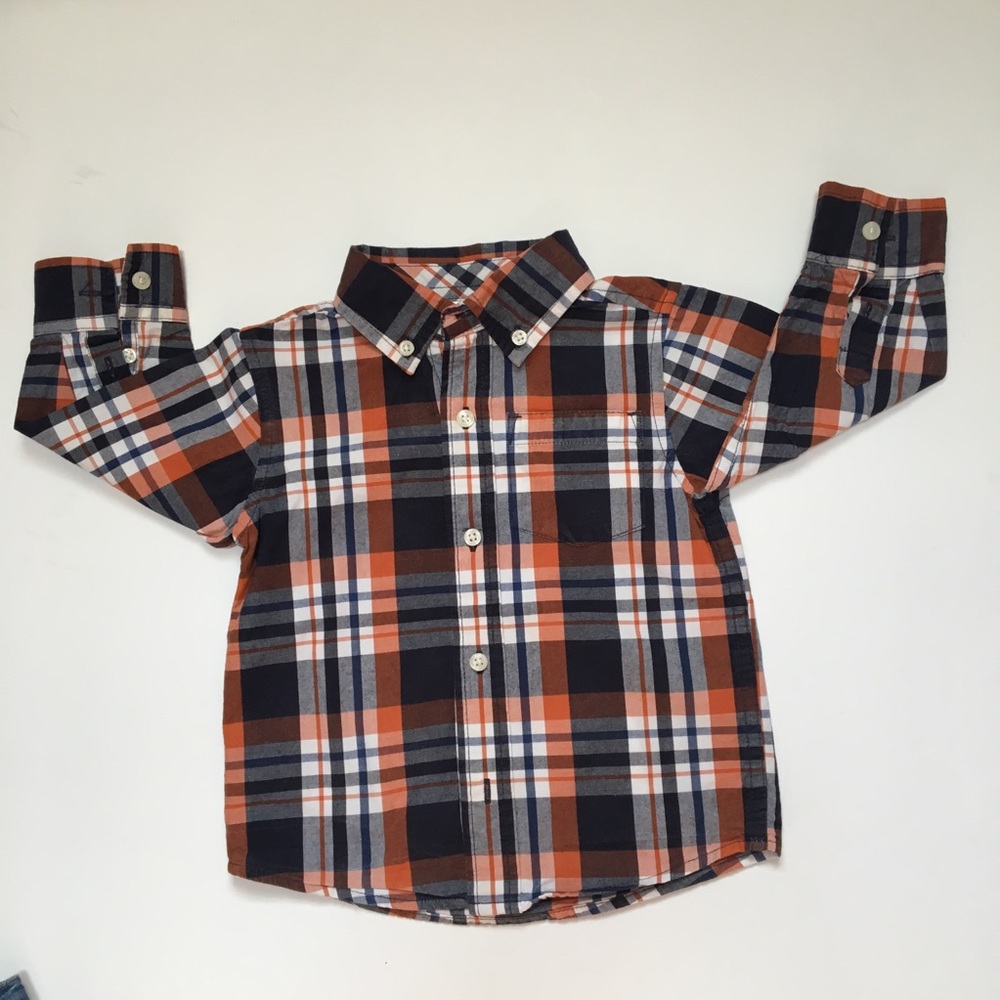 Bundle of boys, shirts, sweaters,& jeans - Picture 2 of 6